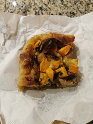 Focaccia with pumpkin and red onions at Terço do Meio in Ericeira