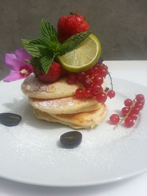 Vegan pancakes at Café Kurzlebig at Kurzlebig in Bonn