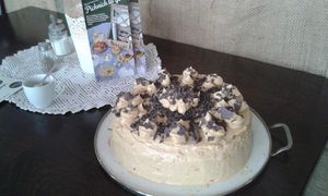 Vegan cake by Café Kurzlebig at Kurzlebig in Bonn