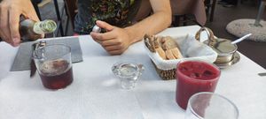 Fruit and vegetable juice and organic cola at La Lanterna in Verona
