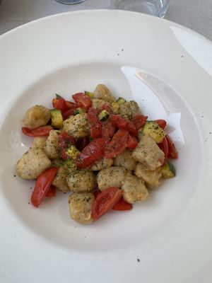 Gnocchi alla menta con pomodorini e zucchine  at La Lanterna in Verona