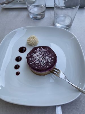 Tortino crudista ai lamponi   at La Lanterna in Verona