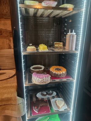 Le frigo aux desserts at La Lanterna in Verona