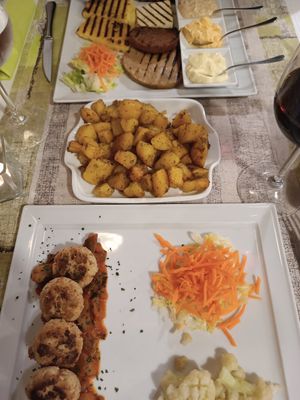 Boulettes de tofu , légumes at La Lanterna in Verona