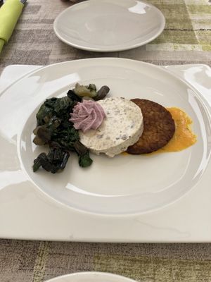 Deconstructed cheesecake with tempeh  at La Lanterna in Verona