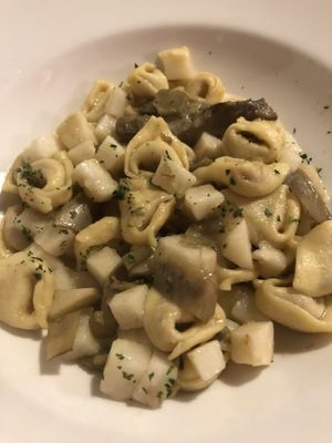 Tortellini filled with seitan,  mushrooms   at La Lanterna in Verona