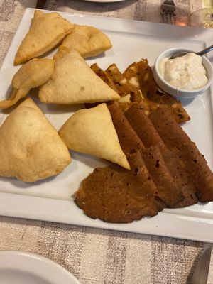 Vegan cold meat (3 varieties) at La Lanterna in Verona