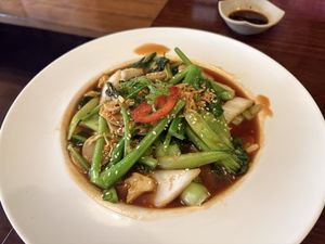 Sweet and Sour Mushroom (and Tofu soon)   at Vegan Heaven in Fitzroy