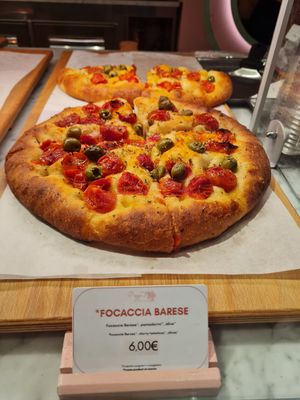 Focaccia at MXP - Pizza Flor - T1 in Ferno