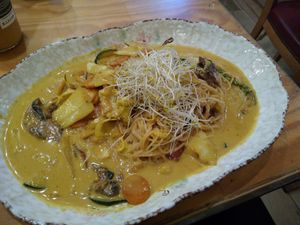 Noodle dish with peanut sauce at Mei Wok in Cologne