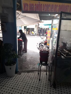 Outside at Com Nong in Ho Chi Minh City