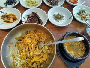 soybean paste stew at Daereungwon Bonga - 대릉원본가 in Gyeongju