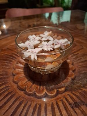 Decorative elements at Surf N Sun - Arugambay in Arugam Bay