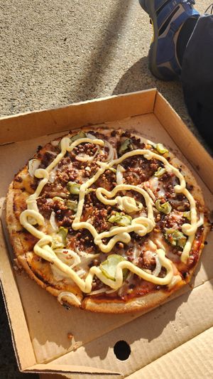 Cheeseburger at Dante's Pizza in Drouin