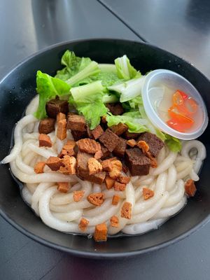 Kolo Lou Shu Fun RM5
 at Four Seasons Vegetarian in Kuching