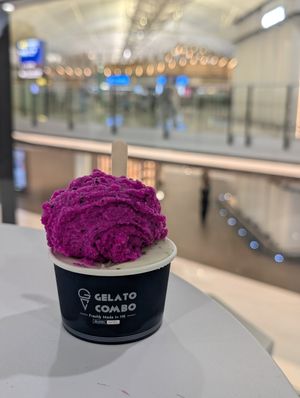Dragonfruit, guava, and limón at HKG - Gelato Combo - T1 in New Territories