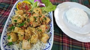 Salt and Chilli Tofu at Pinto Phochana Thai Kitchen and Seafood - ปิ่นโต โภชนา in Chiang Mai