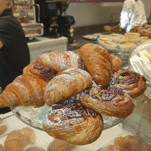 Brioches vegan at Regina di Quadri in Bologna