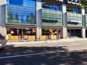 Exterior at Pokawa in Geneva