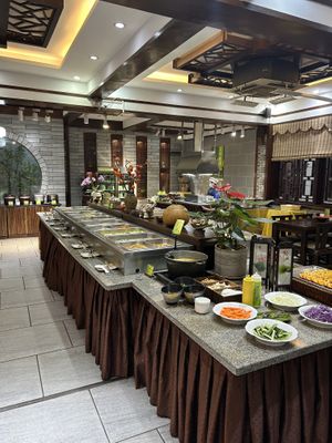   at NénGrén Zhāi Guǎn 能仁斋馆 in Guilin