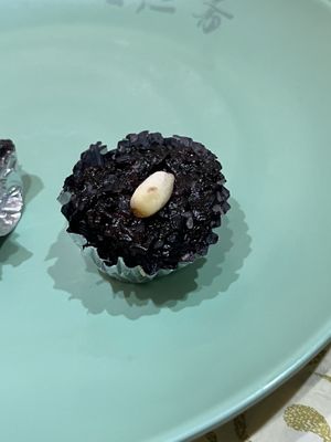   at NénGrén Zhāi Guǎn 能仁斋馆 in Guilin