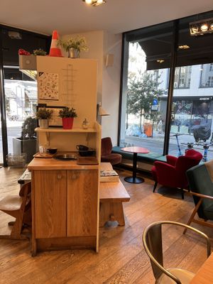Inside  at Jat' Cafe in Brussels