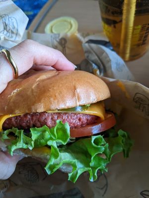 Cheeseburger   at VINCENT in Bremen