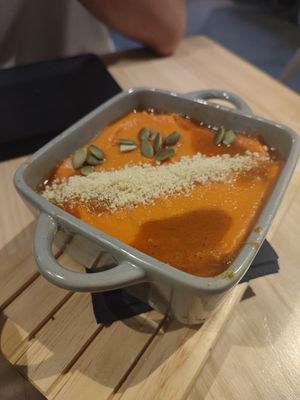 Pastel de boniato y soja texturizada (10/10) at MEZZE in Granada