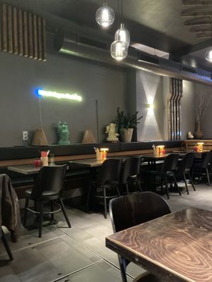 Inside  at Mom's - Vegan Cooking in Berlin