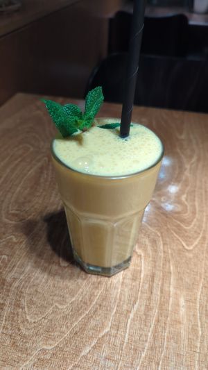 Mango Shake at Mom's - Vegan Cooking in Berlin