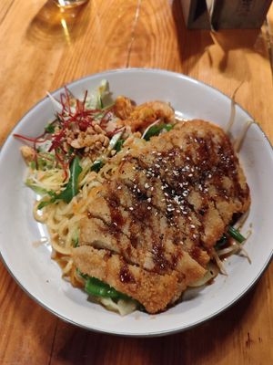 Ramen Tron Vit at Mom's - Vegan Cooking in Berlin