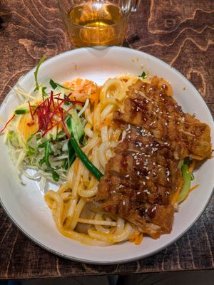 W5. Fried Udon noodles: 4/5 Tasty at Mom's - Vegan Cooking in Berlin
