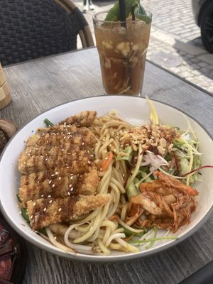 Ramen with seiten   at Mom's - Vegan Cooking in Berlin