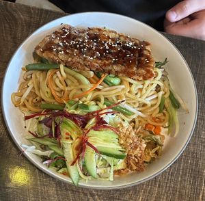 Vegane knusprige Ente  at Mom's - Vegan Cooking in Berlin