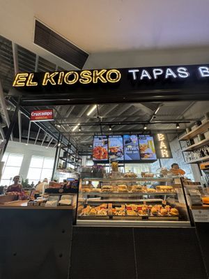 In the international area  at SVQ - El Kiosko   in Sevilla