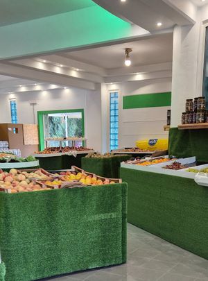  at G & G Golden Fruits in Rhodes