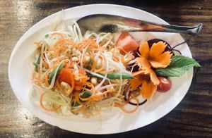 Som Tum Papaya Salad at Thai Idea Vegetarian in San Francisco