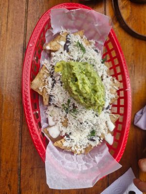 Nachos at La Victoria-Taquería in Bogota