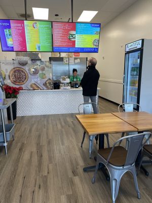Counter  at Plantiful Superfoods in Lynnwood