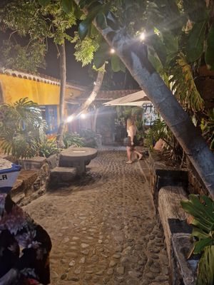 Outside seating at Zicatela Restaurant & Cocktail Bar in Tenerife