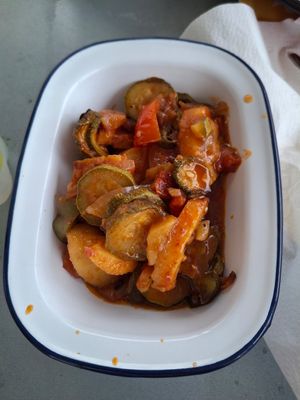  at Ntoras Mageirefta in Nea Makri