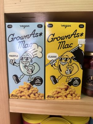 Vegan Mac and cheesee  at Desierto Alto in Yucca Valley