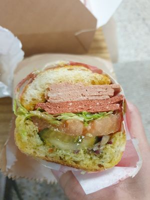 Vegan deli 18.00: Delicious and fresh tasting at Say Cheese  in Footscray