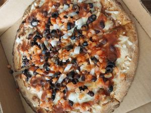 VCC 2024: Vegan Taco Pizza (no lettuce) at Papi's Pizza Pub in Springfield