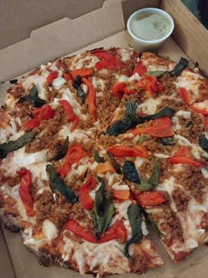 VCC 2025: choriz-oh pizza at Papi's Pizza Pub in Springfield