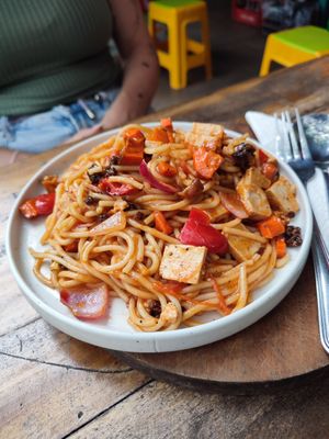 spaghetti at Roots 'n' Beans in Kandy