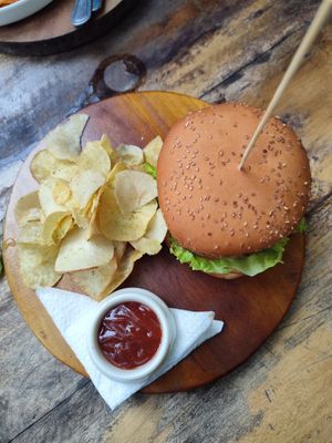 burger at Roots 'n' Beans in Kandy