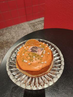 Мандариновый пончик at Podjezd in Moscow