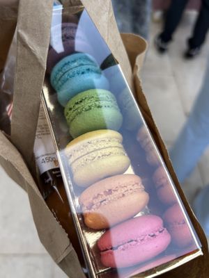 Macarons Pride 16,50€  at Chez Fritz in Vienna
