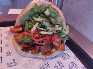 Kebab with herbal sauce at Zerö Kebab in Berlin